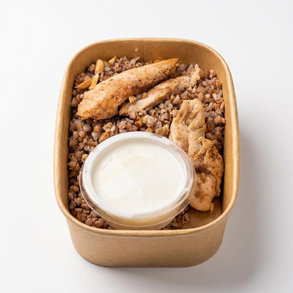 Burghul bi dfeen with chicken